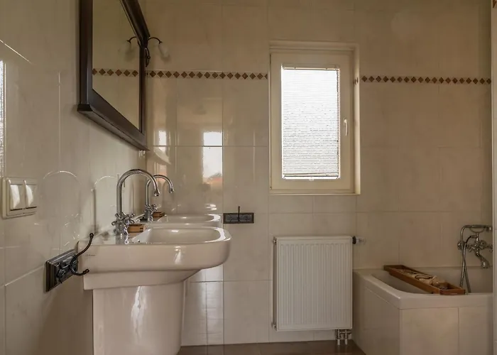 Dom wakacyjny Recreatieoord Hippique *